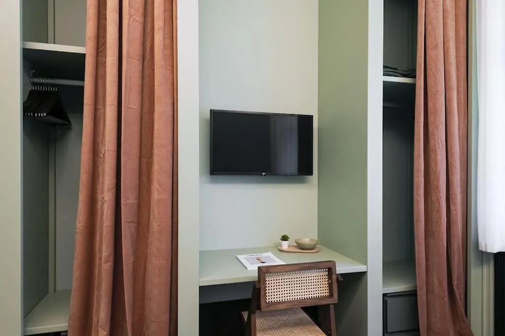 Easylife - Elegant Apartment In Sant'Ambrogio Milánó 0*,